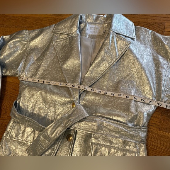 Elegant Metallic silver Trench Coat size M - Picture 11 of 15